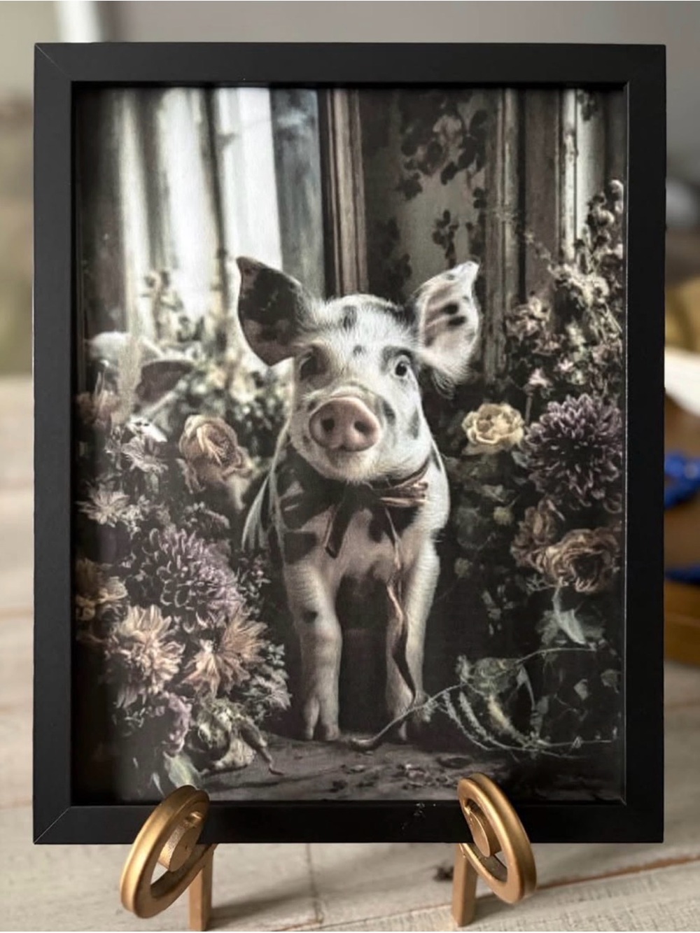 Framed Pig Portrait Wall Art in Black